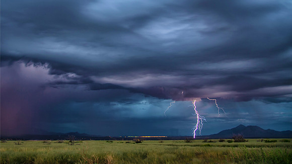 Monsoon Lightning GLO4006